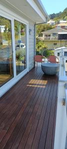 Luxurious waterfront accommodation