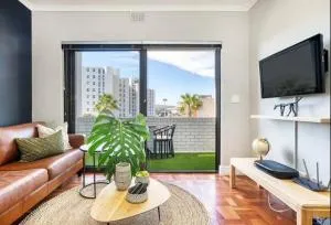 Footsteps to Promenade +Inverter + pets - 开普敦