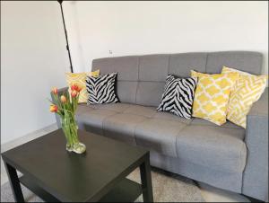 Cozy Apartment with Fireplace