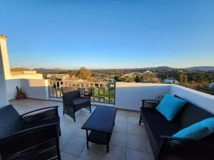 Domus Arch Residences - Kámbos