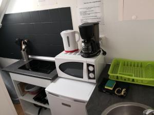 Idéalement situé - jardin agréable - studio E