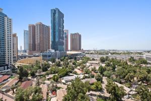 Silkhaus Vacation Homes High Floor 1BDR with Metro Nearby