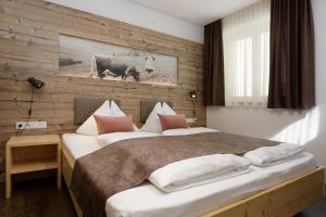 One-Bedroom Apartment room in Dolomite Apartments Winklwiese