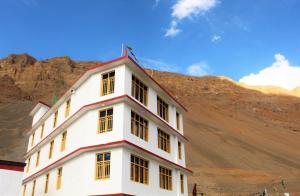 Hotel White House