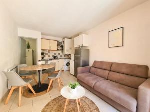 Appartement 5 couchages + jardin à 150m des plages