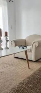 Lovely Place - Áno Liósia