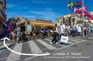 Lovelia: Sorrento Square Lovely Suite