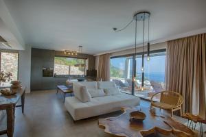 Armante Supreme Villas-Villa Ismini