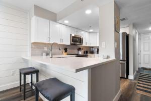 Ocean Breeze East 803