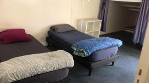 Maison POUR OUVRIERS seulement PAS DE TOURISME, NI FAMILLE