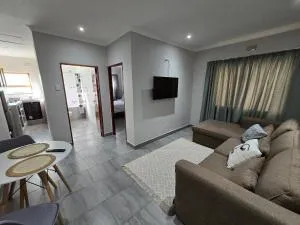 No8@Mosselbay - Central Mosselbay 1 Bedroom Apartment - Мосселбай