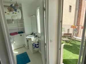 Eiffel Beaugrenelle - Beautiful T2 58m2 with Terrasse 22m2