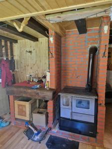 Koča v gozdu, Forest house near Bled