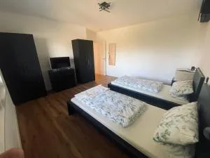 Montihaus Gäste & Monteurzimmer - Ramrath