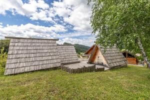 House Of Nature With Sauna And Tents - Happy Rentals 