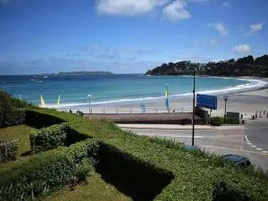 Maisonnette à Perros-Guirec près de la plage avec parking - FR-1-368-415 - Notre Dame de la Clarté