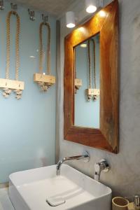Cycladic House in Finikia Oia