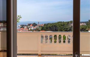 Stunning Apartment In Rab With House Sea View