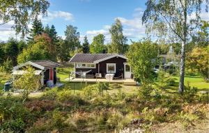 3 Bedroom Beautiful Home In Motala