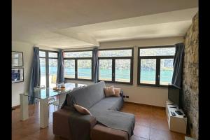 Riflessi sul Lago Apt Laglio - Tramonto