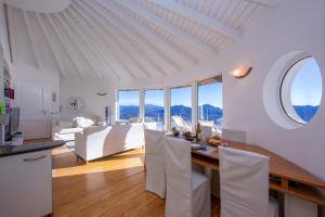 The Perfect View Loft - Happy Rentals