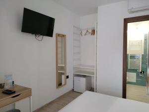 Zenia Rooms img26