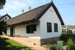 Rozika guesthouse - Sukoró - Nadap