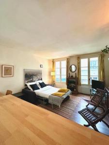 Cozy 1BR in the Heart Of Paris