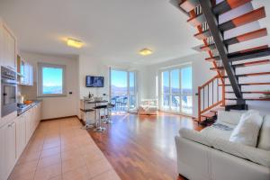 Penthouse The Magnifique View - Happy Rentals