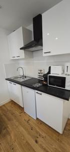 Appartements Appartement moderne et contemporain, Wifi, 2 pers : photos des chambres