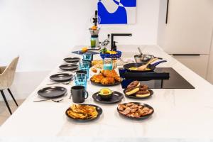 Deauville Luxury Blue Loft - sauna and inside pool