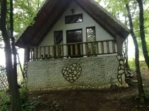 Cabin Hill Station Queen - Semizovac