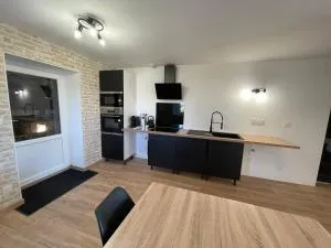 Le Clos des Cadots - Suites équipées - 索恩河畔克雷什