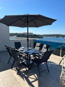 SeaScape Deluxe Residence