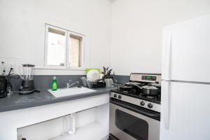Port Huron Temp Stays - Apartment 6