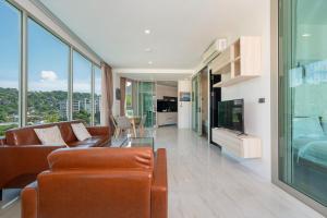 Sea View 2BR Apartment Oceana C35, just 5 min walk to Kamala Beach