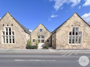 Exceptional Holiday Home 7 in Pickering with Hot Tub