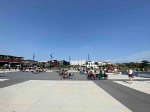 Cozy Studio Bungalow Steps To Armature Works
