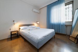 Spacious Nest 2bd apartment next to Acropolis