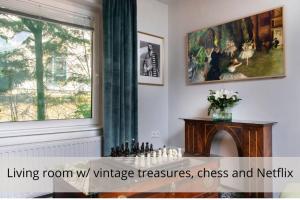 House wCastle View Garden, Wine, Garage, Netflix