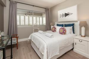 CAPE TOWN - MOUILLE POINT - SEA VIEW APARTMENT
