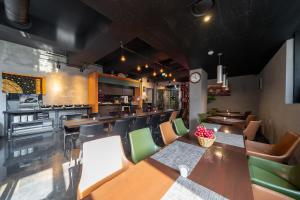 Restia Hotel Suwon Station