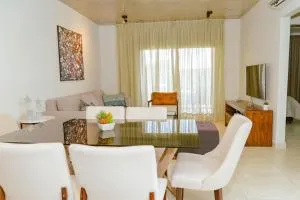 Familiar dpto. zona aeropuerto!!! - Капиата