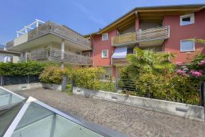 Casa Margherita Few Minutes From Lake - Happy Rentals