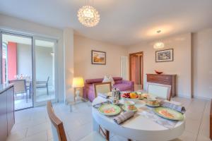 Casa Margherita Few Minutes From Lake - Happy Rentals