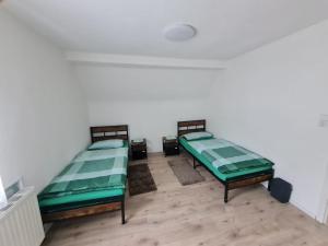 Husic Immobilien und Handwerkerservice