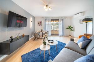 Monte Carlo Monaco Border, Swimming Pool, Parking, See View, Terrace
