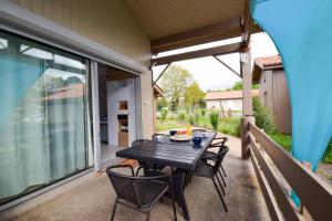 Chalets Chalet au bord du lac : Chalet 2 Chambres