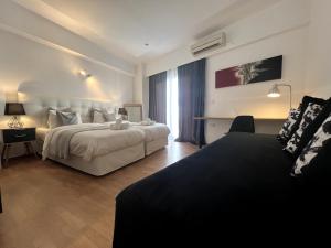 Two-Bedroom Apartment room in Athens Way Apartments