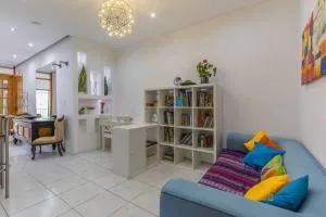 Home walking distance from the sea. - Bur Marrad